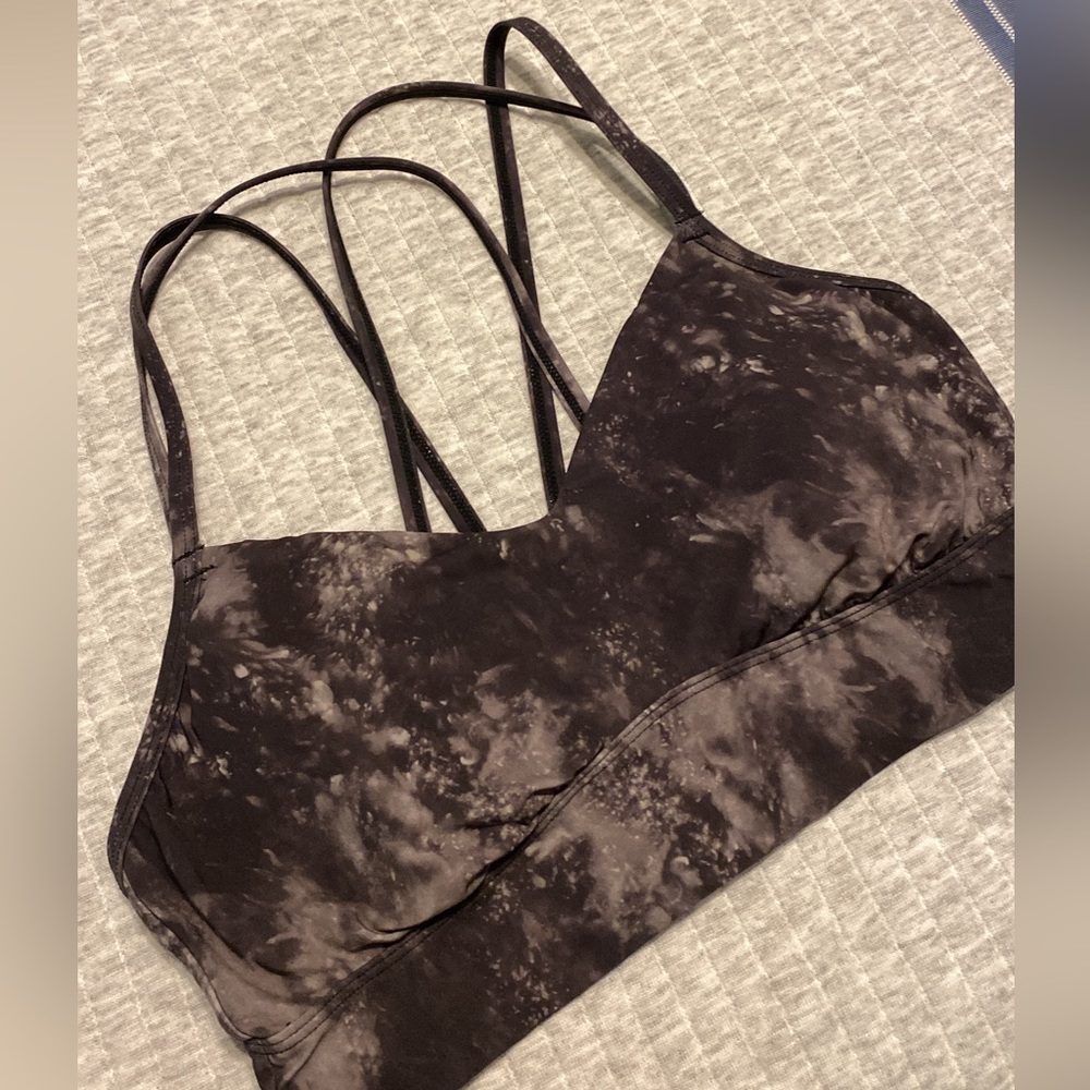 Sports bra